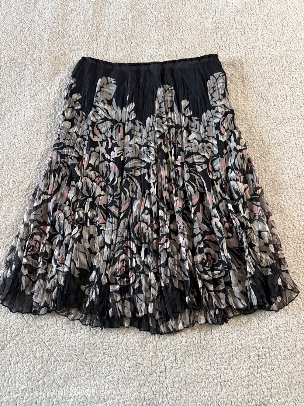 Karen Kane Wine & Roses Black Pleated Circle Skirt 100% Silk Size 8 New